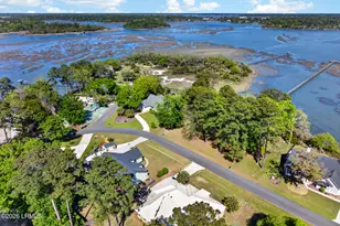 1124 Otter Cir, Beaufort, SC 29902 - Photo 63