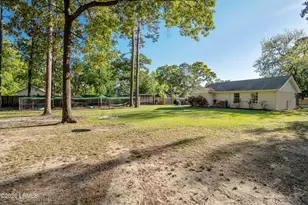 212 Middle Rd, Beaufort, SC 29907 - Photo 35