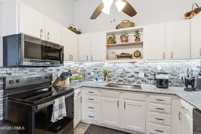 212 Middle Road, Beaufort, SC 29907 - Photo 13