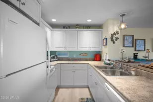 729 N Hampton Ct, Ladys Island, SC 29920 - Photo 17