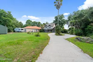 6823 Oakmont Dr, Beaufort, SC 29906 - Photo 3