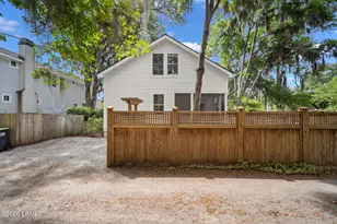 1011 Calhoun St, Beaufort, SC 29902 - Photo 51