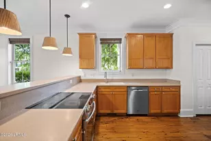 1011 Calhoun St, Beaufort, SC 29902 - Photo 17