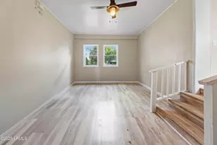 121 Harrison St, Varnville, SC 29944 - Photo 9