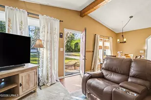 137 Bonaire Cir N, Beaufort, SC 29906 - Photo 3