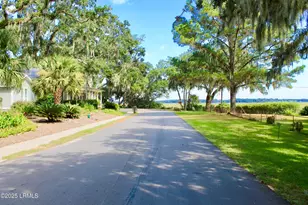 807 11th St, Port Royal, SC 29935 - Photo 7