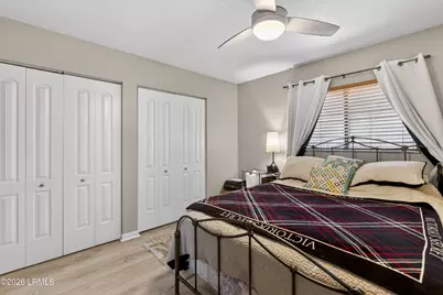 96 Mathews Drive #19, Hilton Head Island, SC 29926 - Photo 9