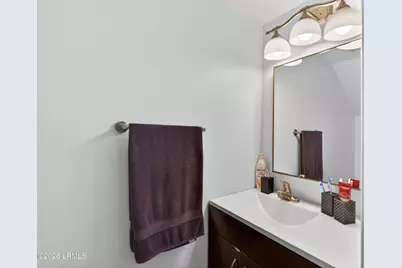 96 Mathews Drive #19, Hilton Head Island, SC 29926 - Photo 7