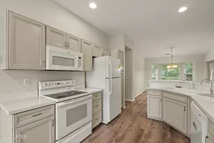 14 Purry Cir, Bluffton, SC 29909 - Photo 11