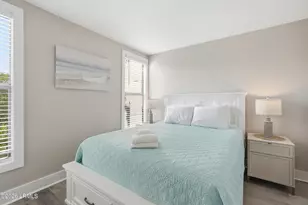 34 S Forest Beach Dr, Hilton Head Island, SC 29928 - Photo 11