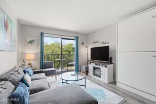 34 S Forest Beach Dr, Hilton Head Island, SC 29928 - Photo 5