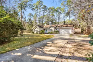 561 Sams Point Rd, Beaufort, SC 29907 - Photo 5