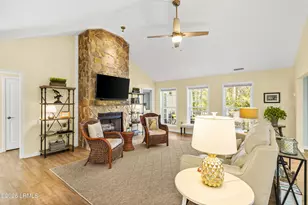561 Sams Point Rd, Beaufort, SC 29907 - Photo 11