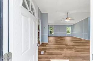 120 Sonya Faye Ln, Beaufort, SC 29906 - Photo 3