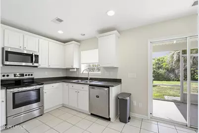 2225 Blakers Boulevard, Bluffton, SC 29909 - Photo 11