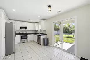 2225 Blakers Blvd, Bluffton, SC 29909 - Photo 9