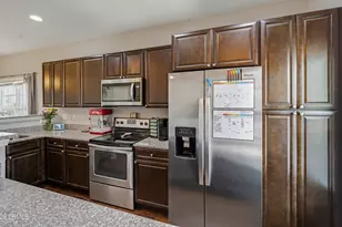 380 Dante Cir, Beaufort, SC 29906 - Photo 5