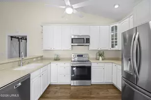 2690 Broad St, Beaufort, SC 29902 - Photo 11
