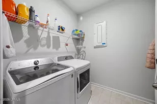 1231 Salty Hammock Ct, Beaufort, SC 29902 - Photo 9