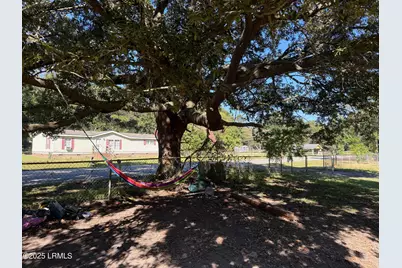 1973 Colonial Avenue, Beaufort, SC 29906 - Photo 23