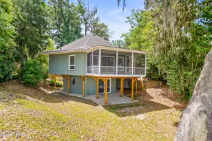 1203 Laudonniere St, Beaufort, SC 29902 - Photo 3
