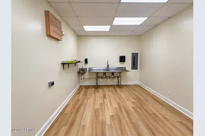 1420 Ribaut Road #D, Port Royal, SC 29935 - Photo 5