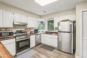 359 Tarpon Blvd, Fripp Island, SC 29920 - Photo 13