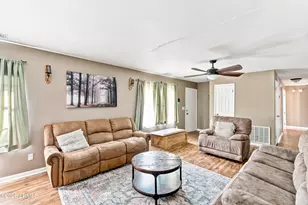 708 Dawn St, Beaufort, SC 29906 - Photo 19