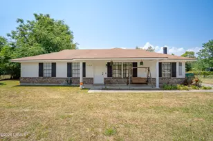 708 Dawn St, Beaufort, SC 29906 - Photo 5