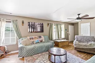 708 Dawn St, Beaufort, SC 29906 - Photo 13
