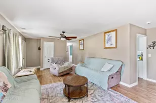 708 Dawn St, Beaufort, SC 29906 - Photo 11