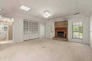 274 Brickyard Point Rd S, Beaufort, SC 29907 - Photo 7