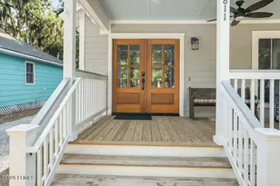 811 Bladen St, Beaufort, SC 29902 - Photo 3