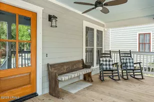 811 Bladen St, Beaufort, SC 29902 - Photo 5