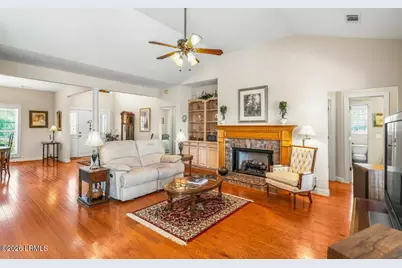 1084 Otter Circle, Beaufort, SC 29902 - Photo 13