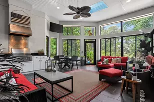 4 Beech Hill Ct, Hilton Head Island, SC 29928 - Photo 3