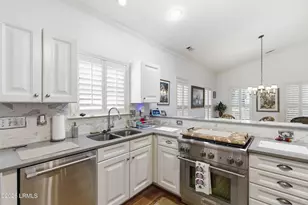 2204 Prince St, Beaufort, SC 29902 - Photo 13