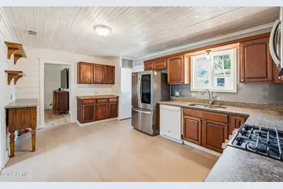 2602 S Royal Oaks Drive, Beaufort, SC 29902 - Photo 11
