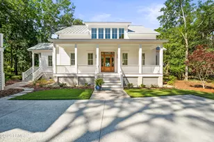 700 Distant Is Dr, Beaufort, SC 29907 - Photo 11
