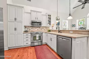 19 Laughing Gull Dr, Beaufort, SC 29907 - Photo 15