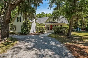 19 Laughing Gull Dr, Beaufort, SC 29907 - Photo 1