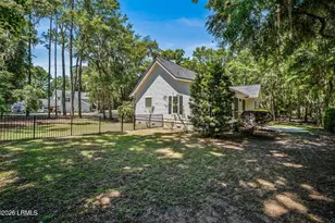 19 Laughing Gull Dr, Beaufort, SC 29907 - Photo 47