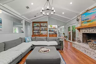 94 Thomas Sumter St, Beaufort, SC 29907 - Photo 11