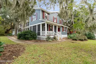 817 15th St, Port Royal, SC 29935 - Photo 1