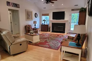 35 Marsh Dr, Beaufort, SC 29907 - Photo 11