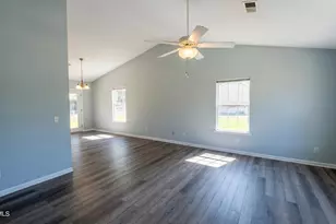43 Southern Magnolia Dr, Beaufort, SC 29907 - Photo 3