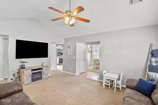 40 Southern Magnolia Dr, Beaufort, SC 29907 - Photo 5