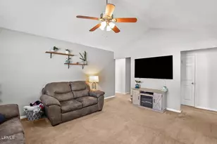 40 Southern Magnolia Dr, Beaufort, SC 29907 - Photo 3