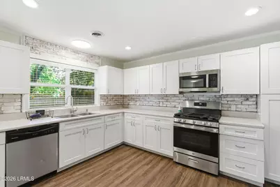 2910 Riverbank Drive, Beaufort, SC 29902 - Photo 9