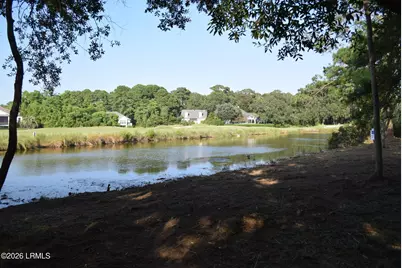 129 Dolphin Point Drive, Beaufort, SC 29907 - Photo 11